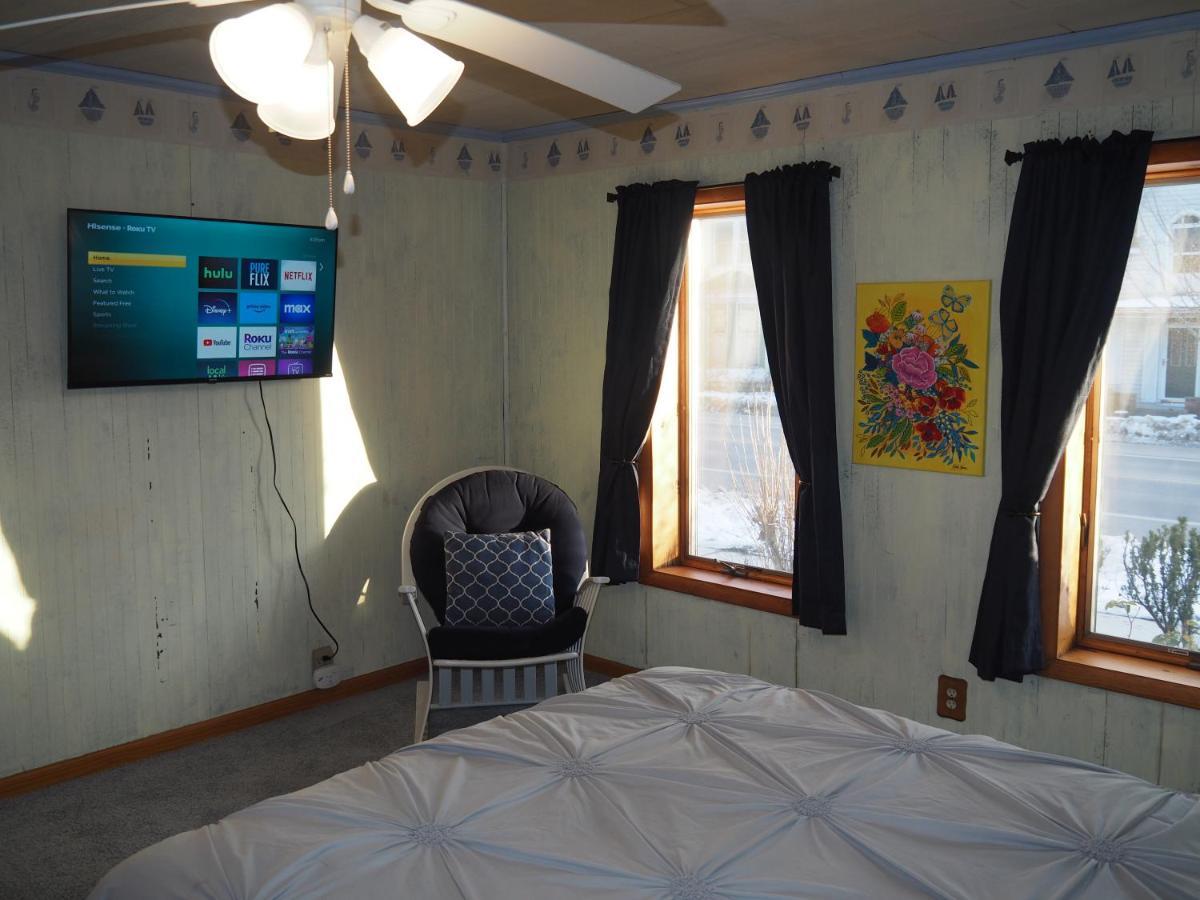 Bayside Cottage - Remodeled And Great Location! แฟรงก์เฟิร์ต ภายนอก รูปภาพ